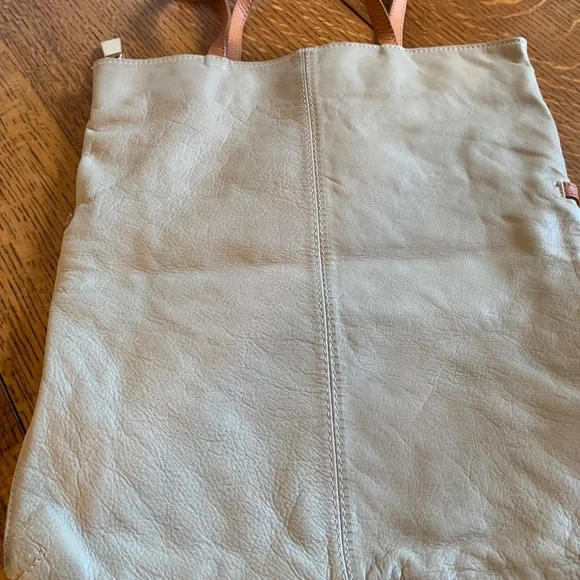 Purse - Picture 3 of 3